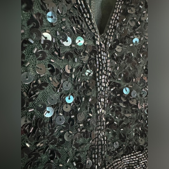 💚 NWT! Mac Duggal Emerald Sequin & Bead Dress - Picture 10 of 15